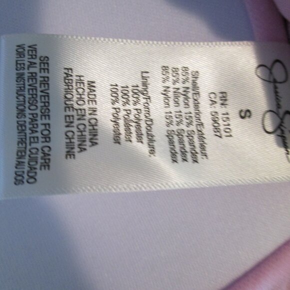 Jessica Simpson Women's Smocked Ruffled Covertible Tankini Top NWT Sz S - Picture 10 of 13